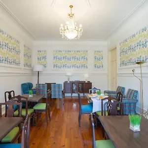 Guest house Typical, Lisbon